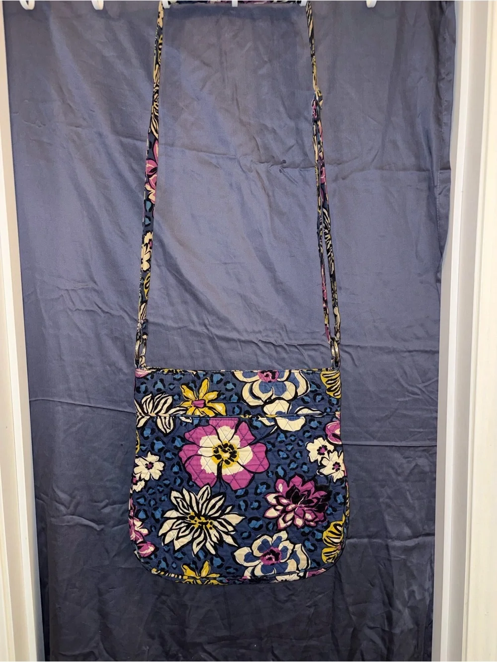Vera Bradley Quilted Floral Crossbody Bag -  EUC